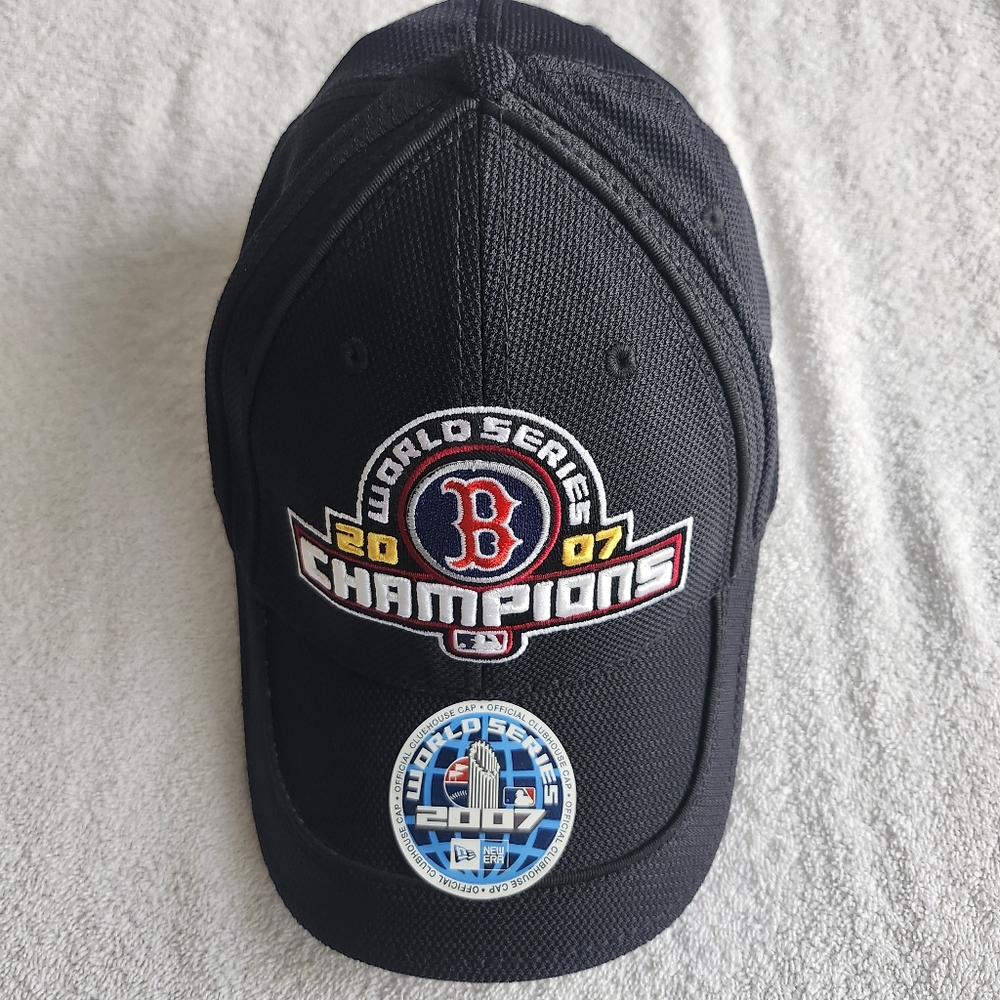 AUTHENTIC BOSTON RED SOX 2007 World‎ Series Champions Baseball Cap NEW